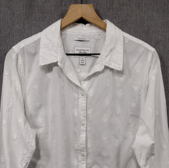 Charter Club Eyelet Polkadot Relaxed Fit Button Shirt Women's 16 White Office - Picture 3 of 8